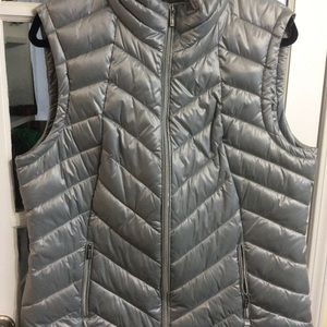 Calvin Klein XLarge Grey Vest